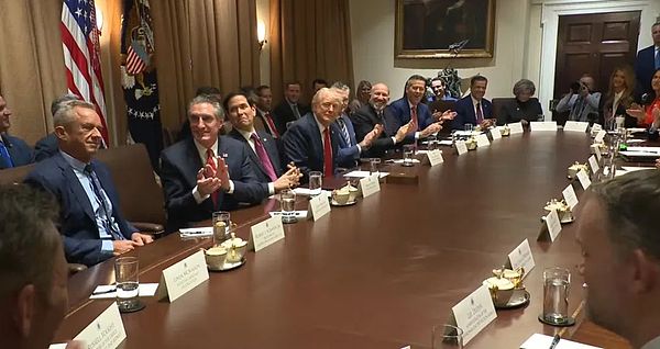 �������������״΃�(n��i)�w���h�R˹����ϯ ��(n��i)���漰&nbsp;�DƬ