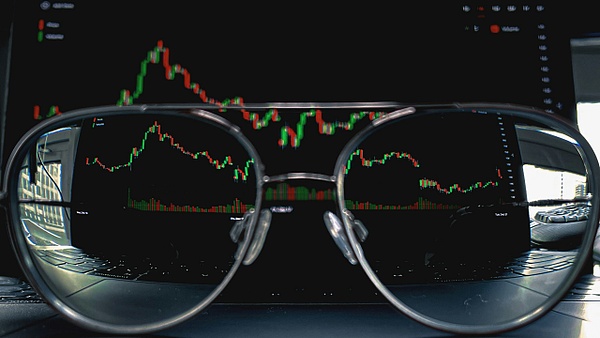 涉嫌操縱市場 特朗普遭質疑圖片