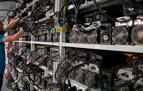 電力過(guò)剩債務(wù)纏身 老撾轉(zhuǎn)向BitcoinMining？圖片